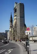 Berlin im M�rz 2005: Kaiser-Wilhelm-Ged�chtniskirche am Breitscheidplatz / Kurf�rstendamm.