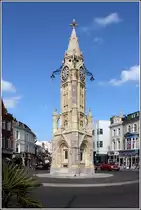 Torquay. Der Uhrturm an der Dreieckskreuzung am inneren Hafen. 29.05.2012