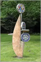 Bremen-Vegesack. Skulptur im Stadtgarten. 12.05.2012