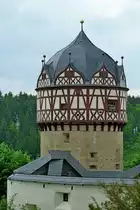 Schlo� Burgk, der Rote Turm mit Fachwerkhaube von 1545, Mai 2012