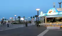 Die italienische Stadt Riccione an der Adriak�ste bei Rimini ist gepr�gt von vielen Cafes, Bars und Restaurants.(7.6.2012)