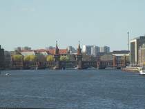 Die Oberbaumbr�cke in Berlin.