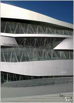 Fassadenausschnitt des neuen Mercedes-Benz-Museums in Stuttgart. 30.5.2006 (Matthias)