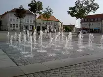 Neustrelitz, Brunnen am Marktplatz (18.09.2012)