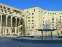 Frankreich, Languedoc-Roussillon, H�rault, Montpellier, Antigone, Place de Thessalie, 23.12.2011