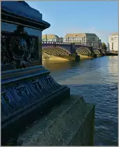 Nicht weit vom Westminster f�hrt die Lambeth Bridge �ber die Themse
(14.11.2012)
