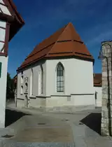Ehingen, die Kirche des Heilig-Geist-Spitals, im sp�tgotischen Stil um 1408 erbaut, Aug.2012