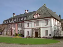 Neuwied, Abtsgeb�ude der Pr�monstratenserabtei Rommersdorf, gegr�ndet 1117 (07.04.2010)