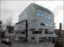 . Eigenwillig - Bankgeb�ude in B�blingen. Architekten: Kauffmann Theilig und Partner, Fertigstellung: 2007. 26.12.2012 (Matthias)