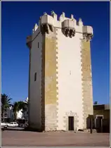 Der Torre Guzm�n in Conil de la Frontera.
Scan eines Dias vom April 2000.
