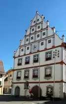 Munderkingen, das Rathaus der oberschw�bischen Kleinstadt wurde 1563 erbaut, der Ort ist bereits 792 erstmals urkundlich erw�hnt worden, Aug.2012