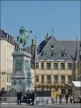 . Stadt Luxemburg - Blick von der Place Guillaume II auf das Palais Grand-Ducal (Gro�herzoglicher Palast) mit dem inzwischen ber�hmten Balkon. 15.03.2013 (Jeanny)