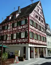 Munderkingen, sch�nes Fachwerk in der Altstadt, Aug.2012