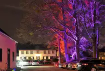 Gastst�tte  Landlust  mit bunter Beleuchtung in Eu-Flamersheim - 09.03.2013