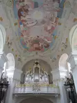 Engelhartszell, Orgelempore der Stiftskirche, Deckenfresko von Fritz Fr�hlich aus dem Jahr 1957 (06.04.2013)