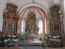 Sonntag in Vorarlberg, Alt�re der St. Oswald und Dominikus Kirche (14.04.2013)