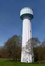 Rumersheim, diese sch�n gestalteten Wassert�rme findet man in vielen Gemeinden der els��ischen Rheinebene, April 2013