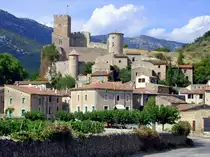 Frankreich, Languedoc-Roussillon, H�rault, Saint-Jean de Bu�ges, Ch�teau de Baulx, 16.08.2002