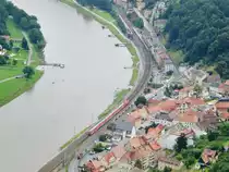 Der Blick auf K�nigstein in der s�chsischen Schweiz.(26.7.2011)
