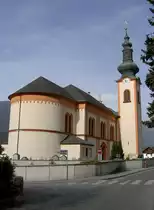 Zirl, Hl. Kreuz Kirche, erbaut durch Peter Alois Baur, neoromanisch (01.05.2013)