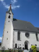 Pabneukirchen, sp�tgotische Pfarrkirche St. Simon und Juda, erbaut im 15 Jahrhundert (04.05.2013)