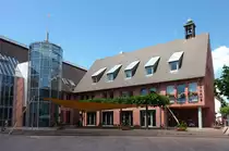 Neuenburg am Rhein, das Rathaus, die Stadt wurde 1175 von den Z�hringern gegr�ndet, Juni 2012