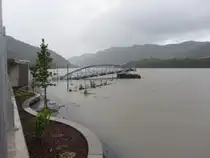 2.Juni 2013; Hochwasser entlang der Donau in �sterreich; hier bei SPITZ an der Donau die Rollf�hrenanlage bereits unter Wasser.