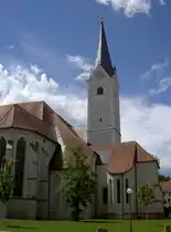 Klagenfurt, Ostansicht der Stiftskirche Vikring, erbaut ab 1202 durch Abt Eberhard 
(20.05.2013)