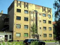 Das zerfallene Geb�ude steht an der Friedrich-Ebert-Stra�e/Lessingstra�e in Wurzen, 14.07.07