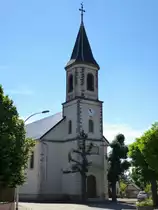 Balgau in der els��ischen Rheinebene, die St.Nikolaus-Kirche von 1861, Juni 2013