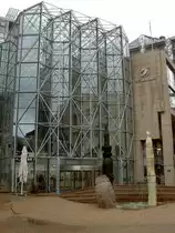 Oslo, DetNorske Geb�ude am Brygg Torget Platz (23.06.2013)