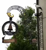 Wirtshausschild in Rufach (Rouffach)/Oberelsa�, Juni 2013