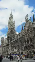 Aussicht auf das Rathaus von M�nchen am Marienplatz am 18.5.2013.