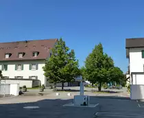 Mariastein, Blick vom Kircheneingang auf den Vorplatz, Juli 2013