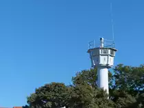 Um  Republikflucht  �ber die Ostsee in Richtung D�nemark und Westdeutschland zu verhindern, �berwachte dieser Grenzturm das Meeresgeschehen. K�hlungsborn, 20.7.2013