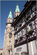 Fachwerk und Stein sind in Meiningens sch�ner Innenstadt anzutreffen. Markant sind die T�rme der Stadtkirche. Aufnahmedatum: 12.09.2006