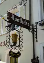 Wolfach im Schwarzwald, Apothekenschild, Juli 2013