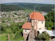 Blick von der Burgruine in der Bergfeste Dilsberg (Baden-W�rttemberg) �ber den Neckar nach Neckarsteinach (Hessen). 13.05.2013