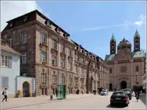 Speyer. Am �stlichen Ende der Maximilianstra�e steht das Stadthaus und der Dom. 14.06.2013