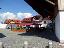 Gebhardsweiler bei Uhldingen/Bodensee, in diesen Geb�uden befindet sich das im M�rz 2013 neu er�ffnete, sehenswerte Bodensee-Traktoren-Museum, mit �ber 150 Exponaten geh�rt es zu den gr��ten seiner Art, weltweit, Aug.2013