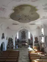 Ratzenried, St. Georg Kirche, Barockaltar von 1720, Stuck von 1754, Deckengem�lde von Maler Reihing 1910, Seitenalt�re von 1949 (08.09.2013)