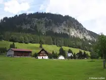 Rohrmoos im gleichnamigen Tal ist eine kleine Ansiedlung, die auch zu Oberstdorf geh�rt und vom Ortsteil Tiefenbach aus auf einer Mautstra�e zu erreichen ist (Oberallg�u, Juli 2008)