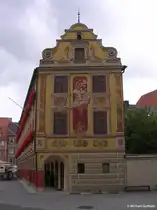 Die Kopfseite vom bemalten Steuerhaus in Memmingen (Bayern - Sommer 2009)