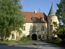 Schloss St. Martin im Grazer Stadtteil Stra�gang, erbaut 1557, 1638 Umbau unter Baumeister Peter Fasoll, seit 1914 Volksbildungsheim (19.08.2013)