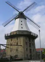 AMANDA - die Holl�nderm�hle mitten in Kappeln (Kreis Schleswig-Flensburg in Schleswig-Holstein, Herbst 2009)