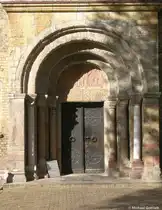 St. Petri-Dom Tor-Portal in Schleswig (Schleswig-Holstein, Herbst 2009)