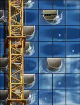 . Hamburg - Detailansicht der Fassade von der Elbphilharmonie in Hamburg. 19.09.2013 (Jeanny)