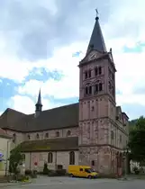 Lautenbach in den S�dvogesen, die romanische Stiftskirche aus dem 11.Jahrhundert z�hlt zu den bedeutensden Sakralbauten im Elsa�, Aug.2013