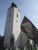 Wallfahrtskirche Maria beim gr�nen Anger in Mauer bei Melk, erbaut im 13. Jahrhundert, Hoher Chor erbaut im 15. Jahrhundert (22.09.2013)