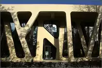 . Futuristisch - 

Mensa der Uni Karlsruhe, 26.10.2013 (Matthias)